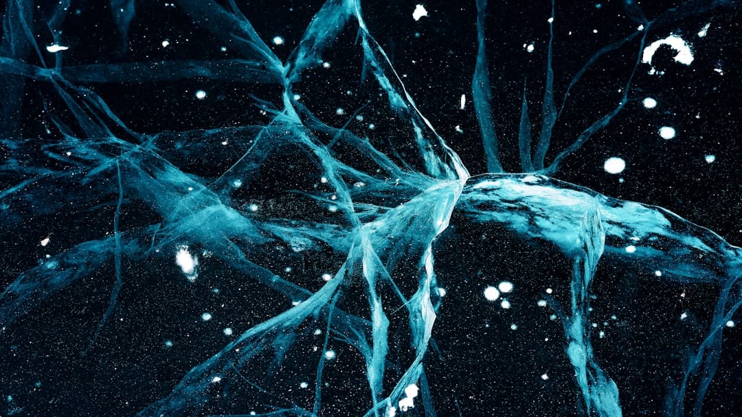Protéines Magiques contre le Vieillissement Cérébral : Des Découvertes qui Rajeunissent le Cerveau en Laboratoire